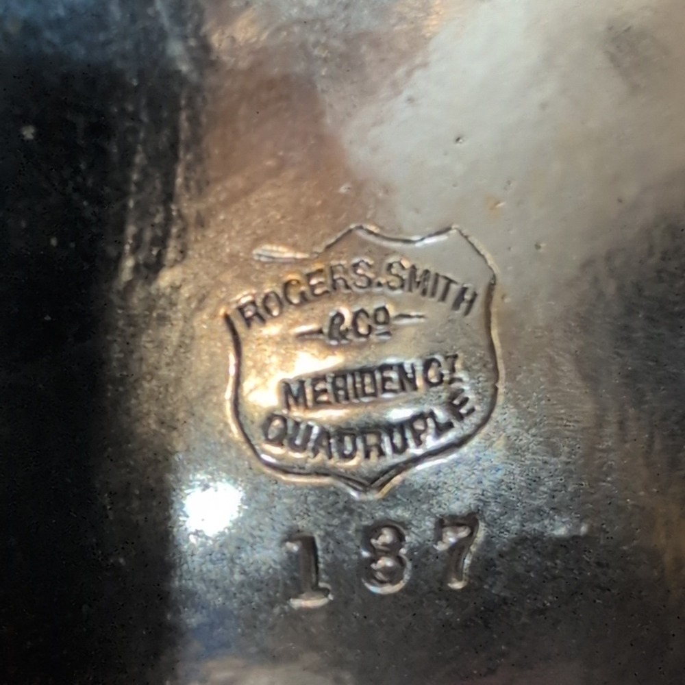 Antique Rogers Smith & Co Silver Plate Syrup Pitcher Figural 187 Meriden CT 1873 - Picture 7 of 7